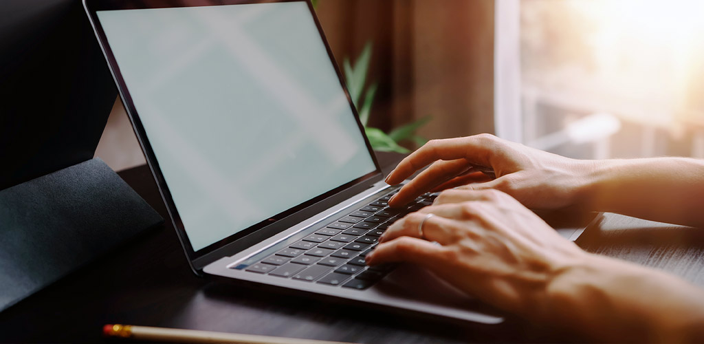 Jak nás kontaktovat